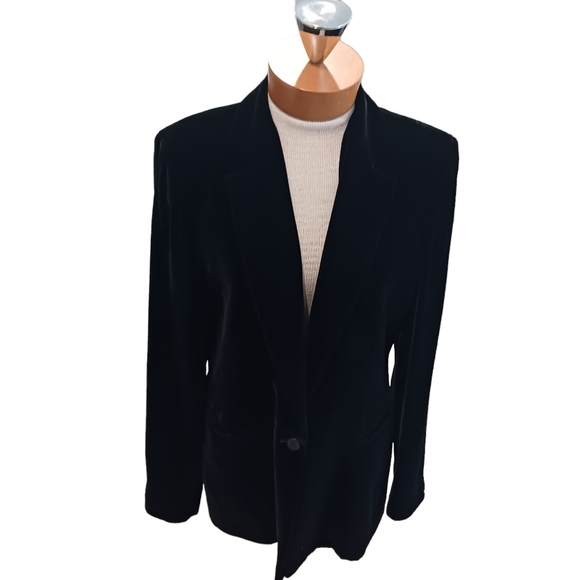 VINTAGE Emanuel Ungaro Womens Blazer 10/44 Black Velour Formal Rayon Old Money - Picture 1 of 8